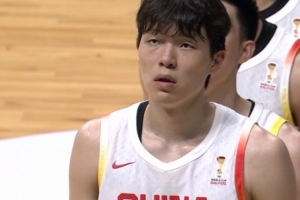 中国U17女篮vs西班牙U17女篮