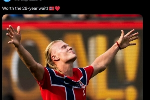 重磅U17女世界杯哥伦比亚女篮U17vs捷克女篮U17