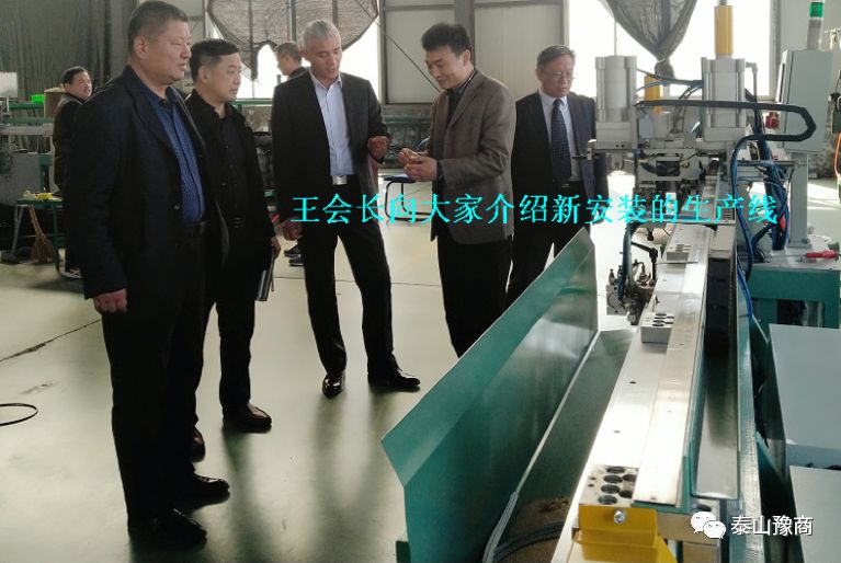 1-200F4220R0303.jpg