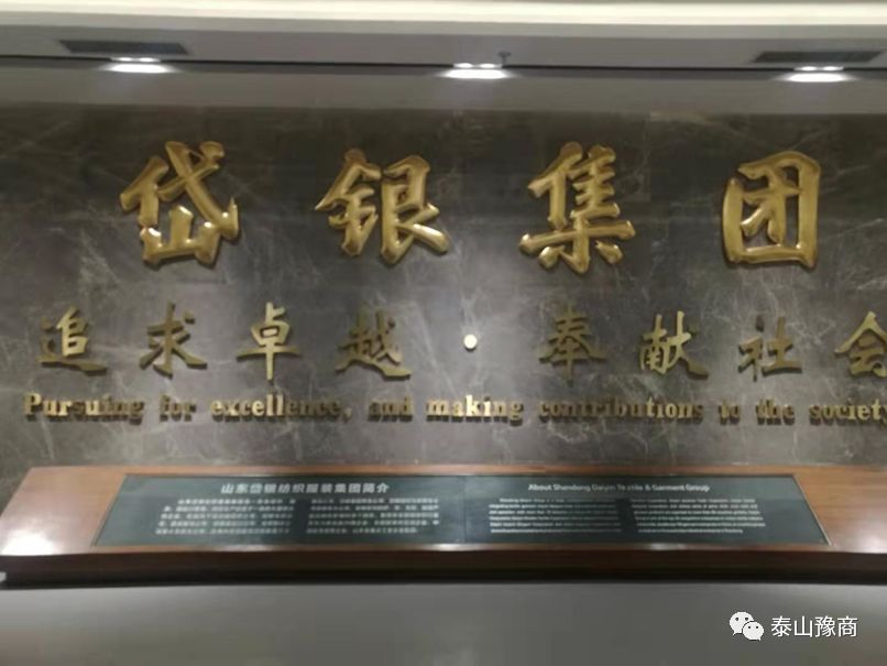 1-200F4222R43E.jpg