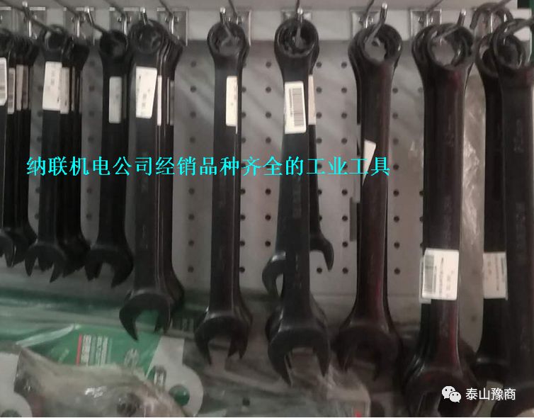 1-200G215312XK.jpg