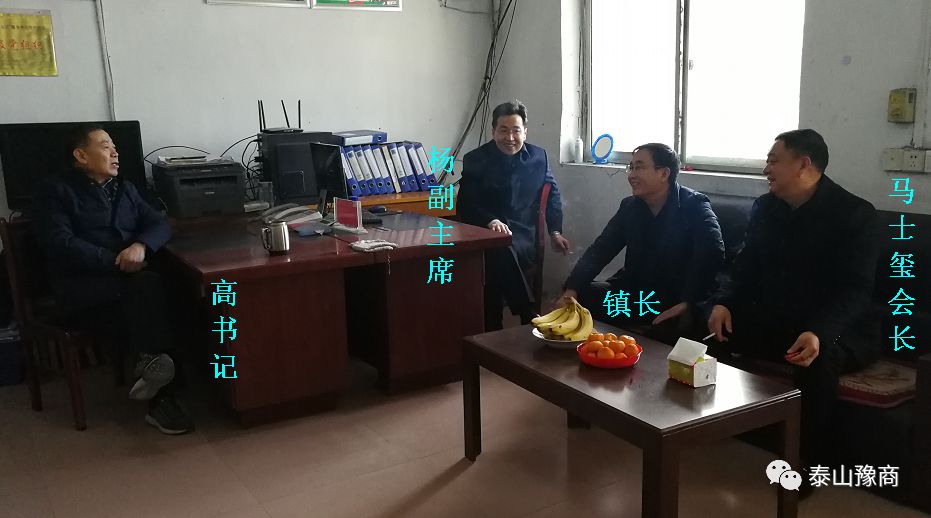 1-200G414415J63.jpg