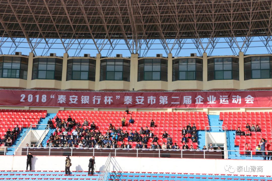 1-200R61054191X.jpg